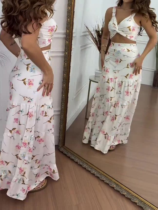 Floral Print Twist Crop Top & Ruffle Skirt Set 1