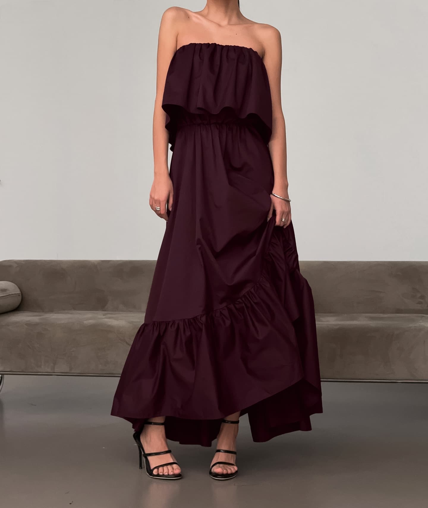 Fashionable Ruffled Strapless Dress 1